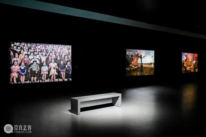 动漫美女被褥动态图 下载到手机或电脑里备用