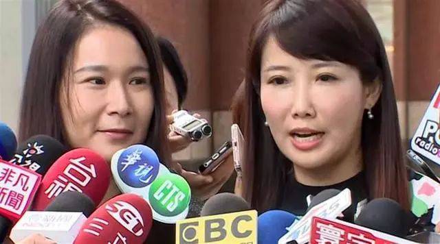 啄木鸟 管家海报