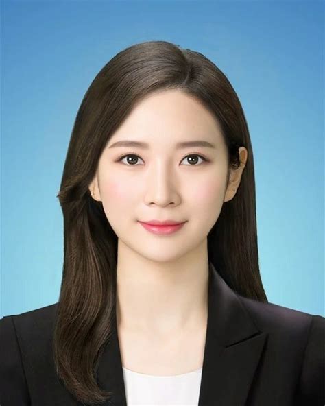 新有菜 高清视频 在线观看 赋予其意义的清视“注视”海报